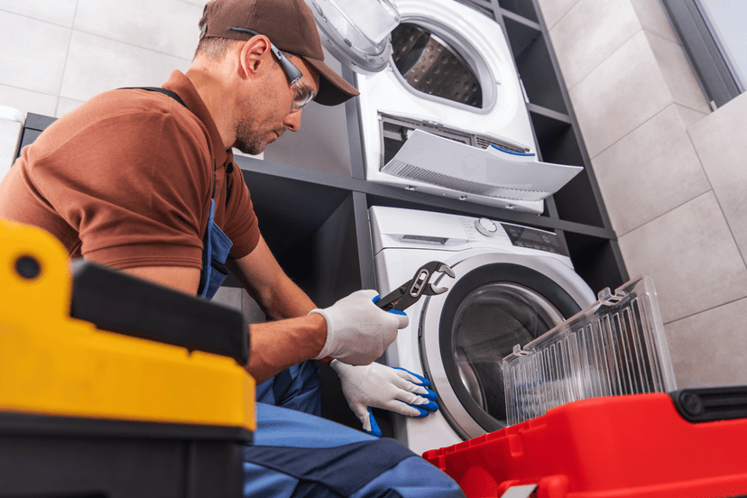 Witgoed reparatie